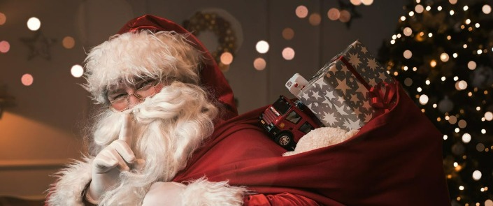 image of santa clause with his bag of toys